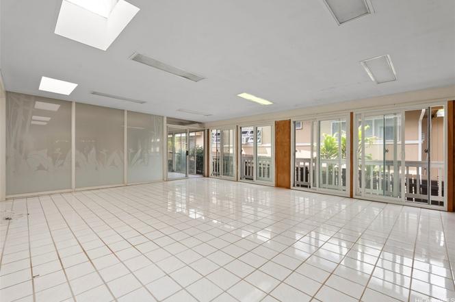 Gallery image 9